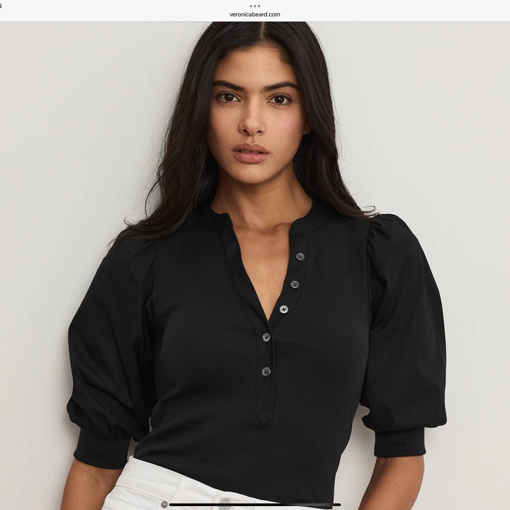 Veronica Beach Coralee Black Puff Sleeve Women's Top